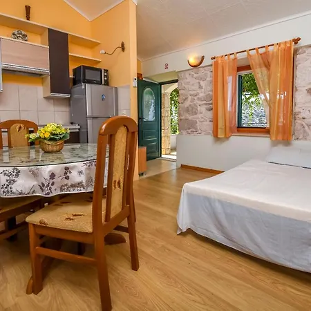 House Neda * Ražanj